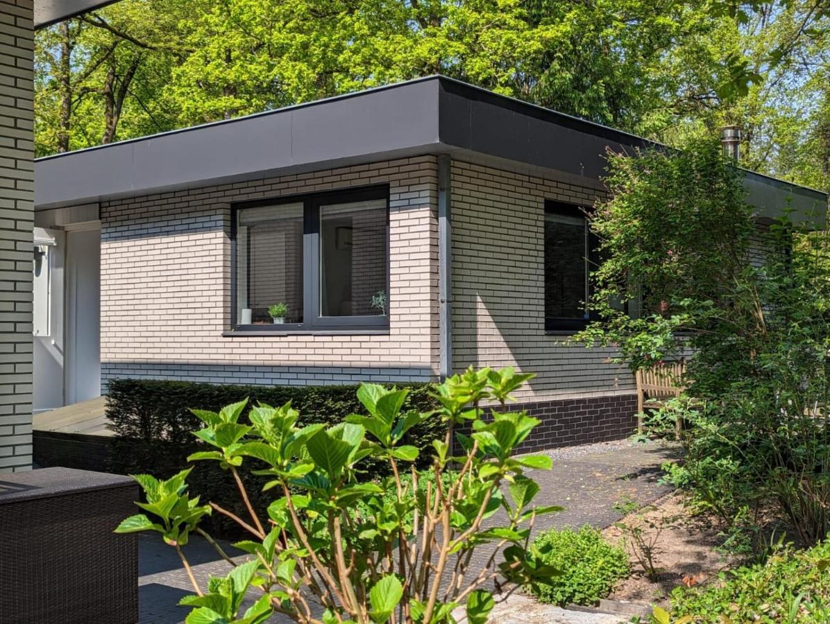 Luxe Bungalow "Zomeroord" Beekbergen Exterior photo